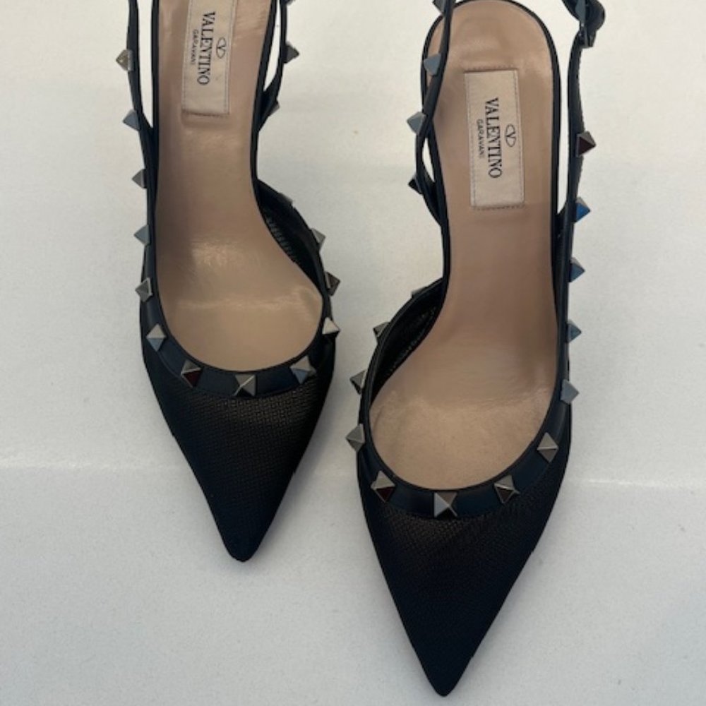 Valentino black sling back heels w/ mesh detail, rockstuds & leather trim  sz 37